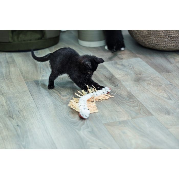Игрушка для котов Trixie Сороконожка 33 см - masterzoo.ua