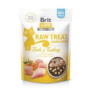 Лакомство для кошек Brit Raw Treat Hair & Skin 40 г - рыба и индейка - masterzoo.ua